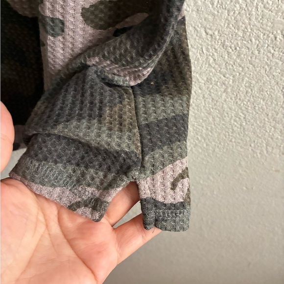 🆕Loralette Camouflage Short Sleeve Waffle Tee 4X🆕 - Picture 8 of 14